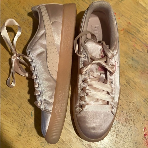 Puma - Picture 6 of 6